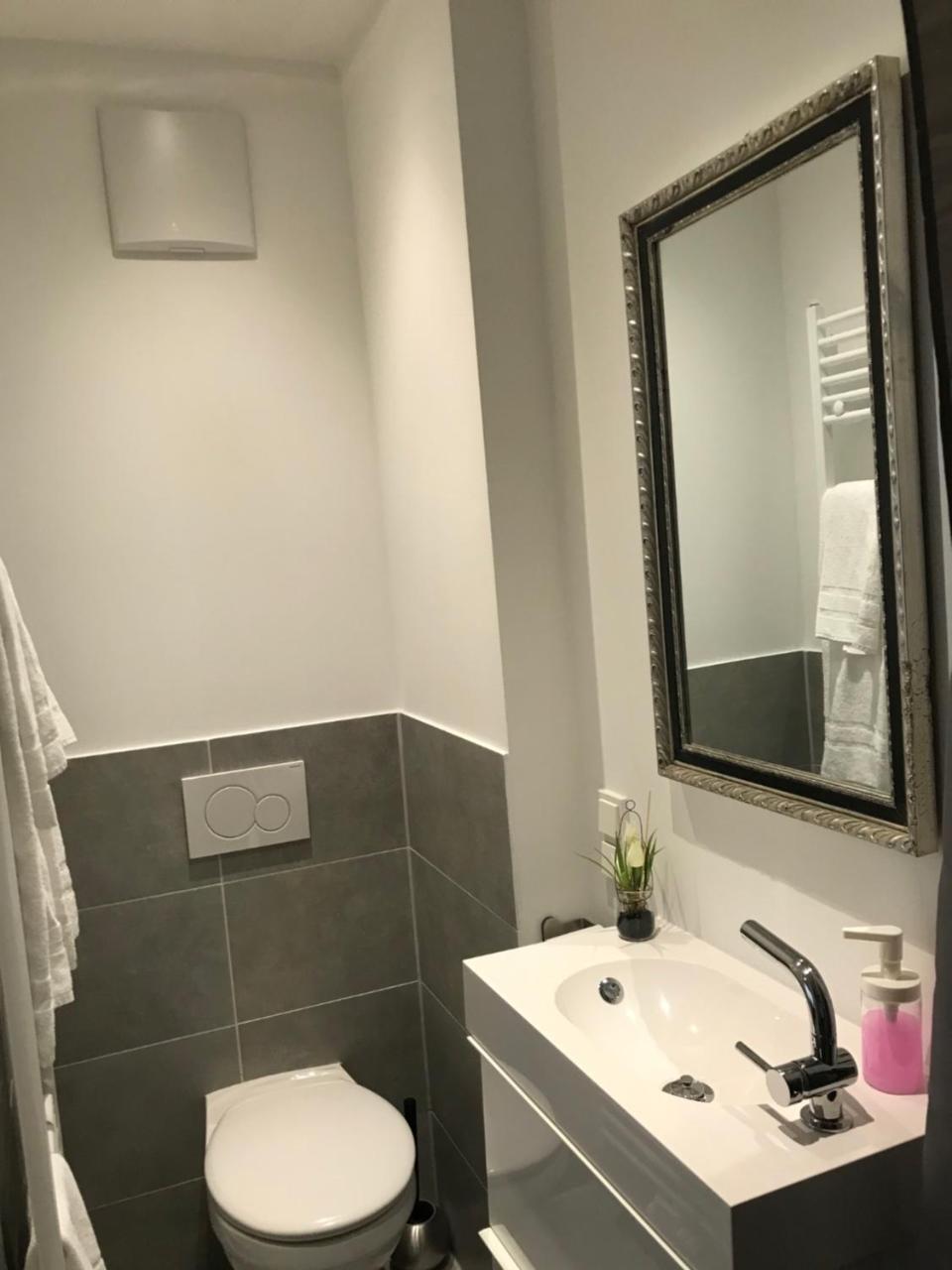 Liberty Hotel קלן מראה חיצוני תמונה